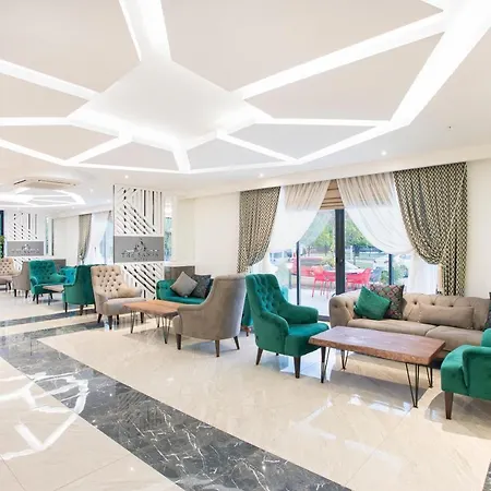 The Sansa & 3* Manavgat